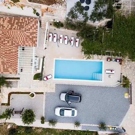 Apartment With A Swimming Pool Orebic, Peljesac - 20576 *