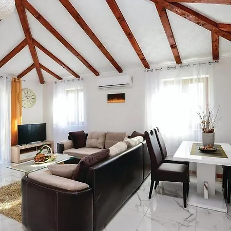 Family-friendly With Swimming Pool Orebic, Peljesac - 20576 דירה אורביץ