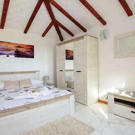 דירה Family-friendly With Swimming Pool Orebic, Peljesac - 20576 אורביץ