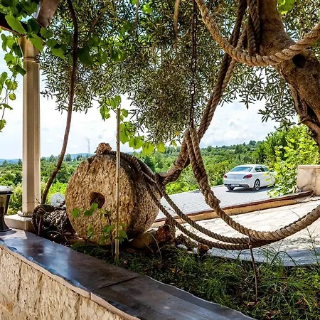 Family-friendly With Swimming Pool Orebic, Peljesac - 20576 אורביץ