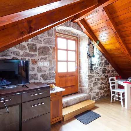 Family-friendly With Swimming Pool Orebic, Peljesac - 20576 דירה אורביץ