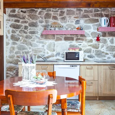 דירה Family-friendly With Swimming Pool Orebic, Peljesac - 20576 אורביץ