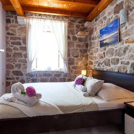 Family-friendly With Swimming Pool Orebic, Peljesac - 20576 Apartament Orebić