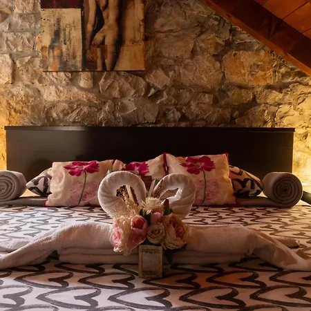 Family-friendly With Swimming Pool Orebic, Peljesac - 20576 דירה