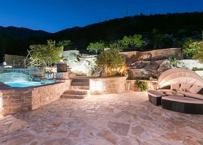 Family-friendly With Swimming Pool Orebic, Peljesac - 20576 * Orebić